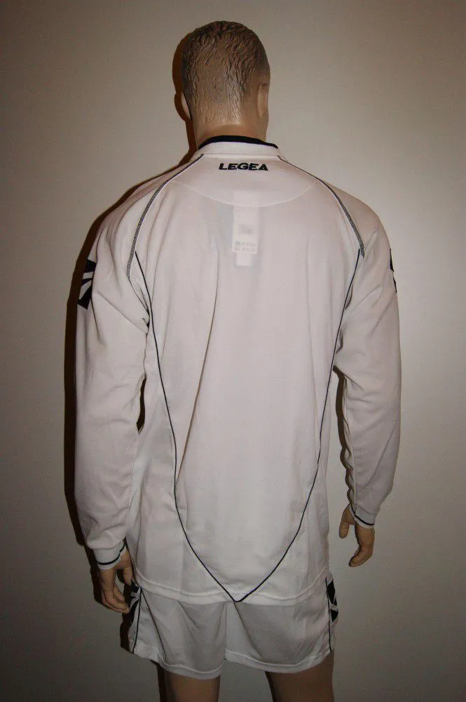 Legea-Trikot-Set - Londra weiß - Fußball Trikot u. Hose - LONDRA Trikot-Set v. LEGEA