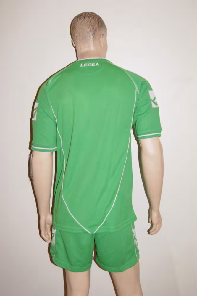 Legea-Trikot-Set - Scudo hellgrün - Fußball Trikot u. Hose - SCUDO Trikot-Set v. LEGEA
