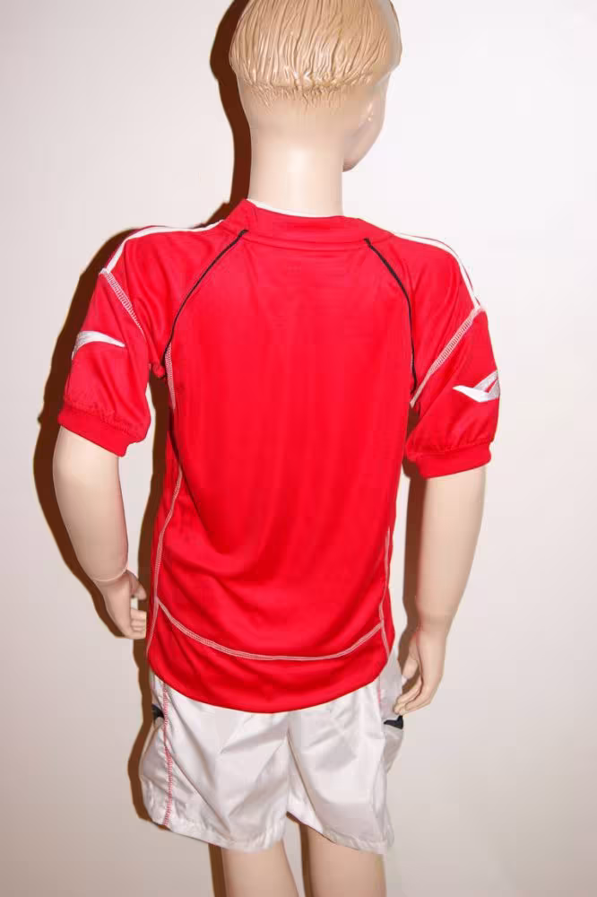 Legea-Trikot-Set - Kiev - Fußball Trikot u. Hose rot / weiß - KIEV Trikot-Set v. LEGEA