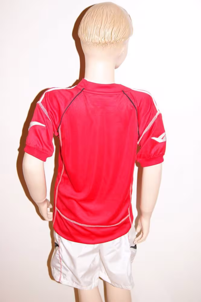 Legea-Trikot-Set - Kiev - Fußball Trikot u. Hose rot / weiß - KIEV Trikot-Set v. LEGEA