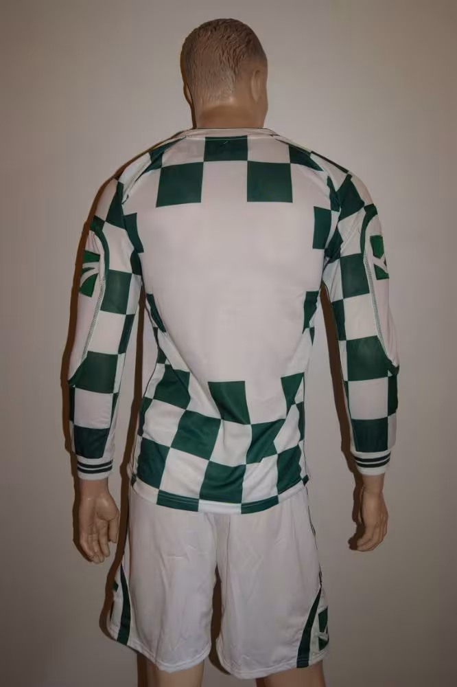14 Legea-Fußball-Trikot-Sets - LAMPEDUSA grün / weiß - LAMPEDUSA Trikot-Set V. LEGEA