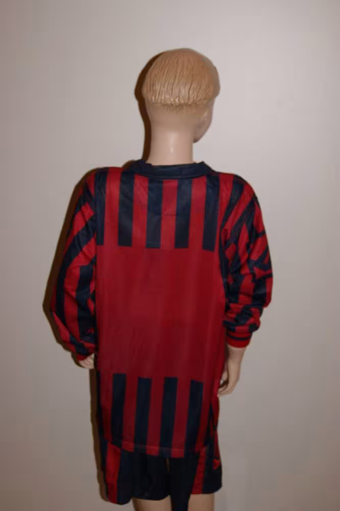 14 Legea-Fußball-Trikot-Sets - MANHATTAN rot / blau - MANHATTAN Trikot-Set v. LEGEA
