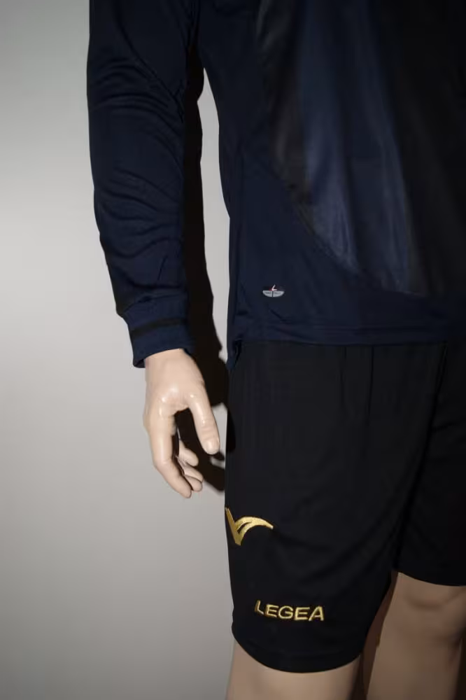 Legea-Trikot-Set- DRESDA -l Trikot u.Hose blau / schwarz 10 cm - DRESDA Trikot-Set v. LEGEA
