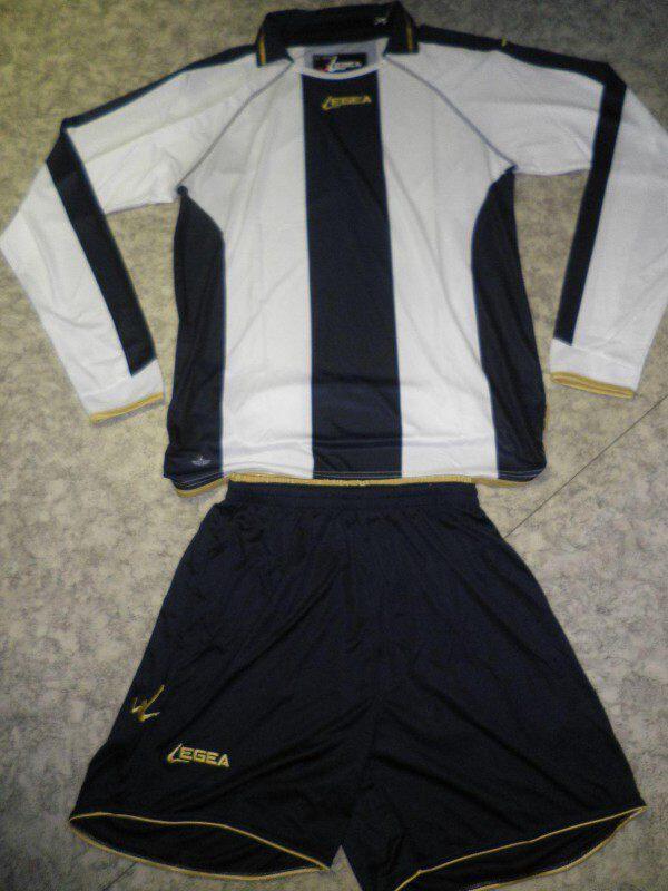 BERLINO Trikot-Set v. LEGEA
