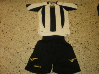 Fußball-Trikot-Set MADRID von LEGEA weiß / dunkelblau