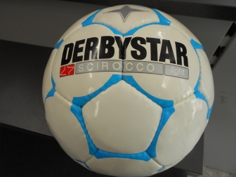 DERBYSTAR Trainings-Fußball Scirocco light