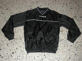 ABVERKAUF ! Regentop SPAGNA v. LEGEA , schwarz