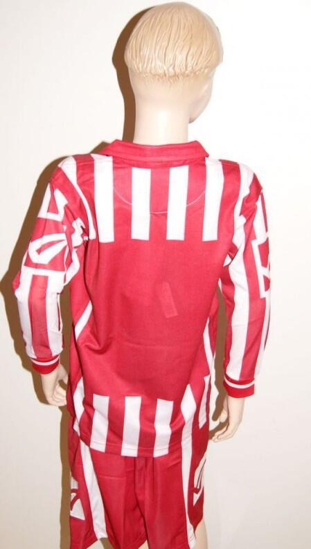 MANHATTAN Trikot-Set v. LEGEA