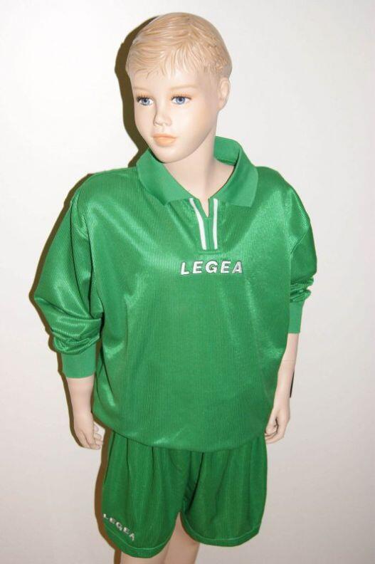 14 Trikot-Sets ZARA v. LEGEA grün