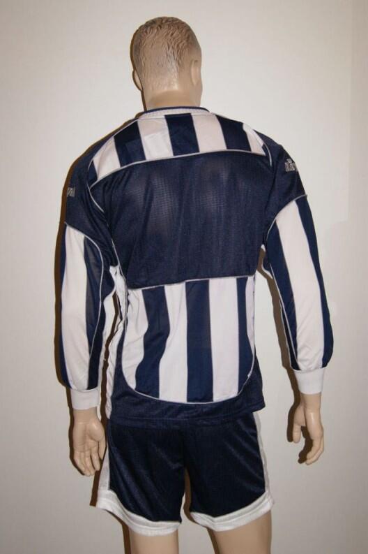 EVASIVE Trikot-Set v. ROYAL