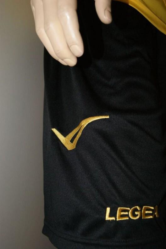 DRESDA Trikot-Set v. LEGEA