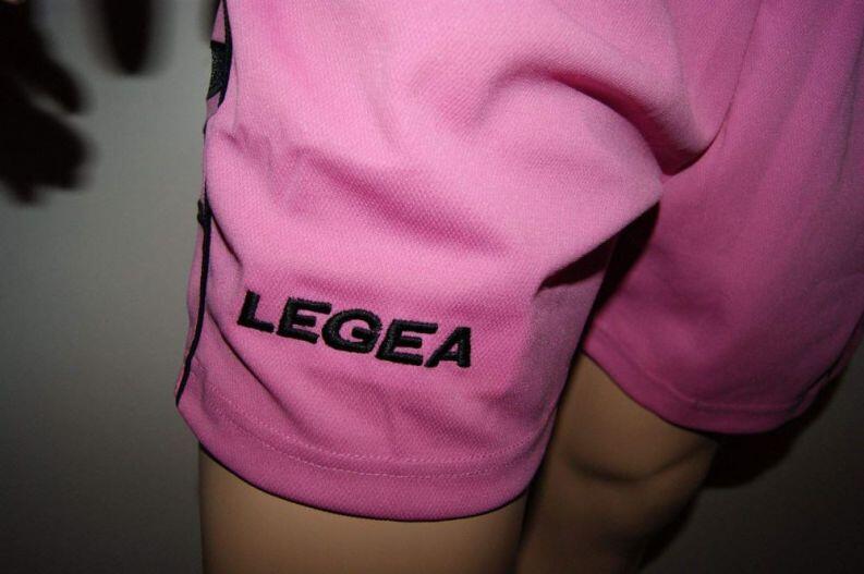 LONDRA Trikot-Set v. LEGEA