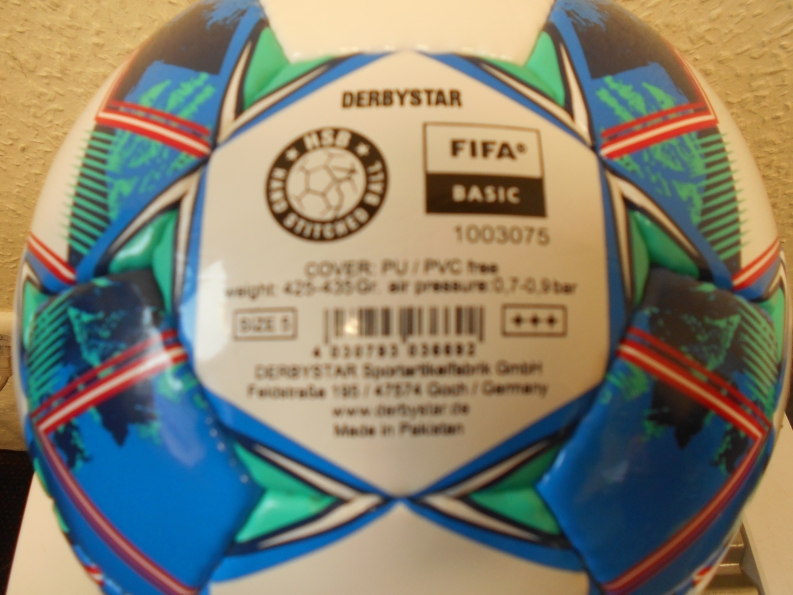 DERBYSTAR Trainings-Fußball Brillant TT grün/blau